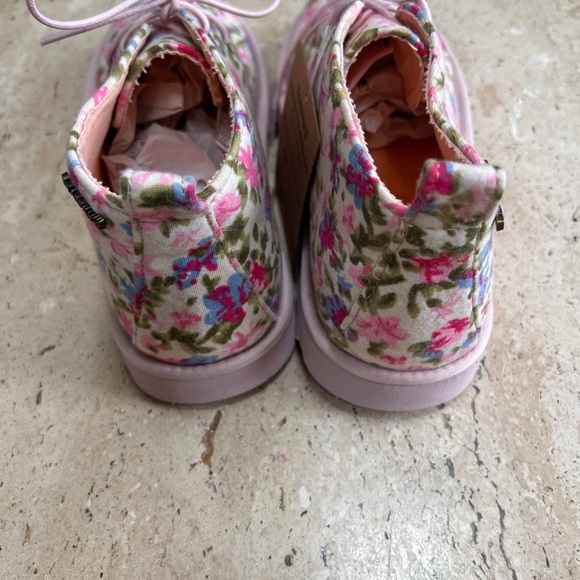 BEARPAW Skye Youth Multiple Floral Colors Chukka Bootie Soft Canvas Size 5 - Picture 4 of 8
